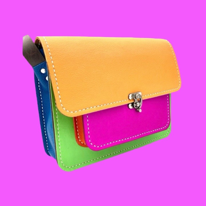 PDF leather bag pattern and instruction manual for DIY Bella-Jane sling bag