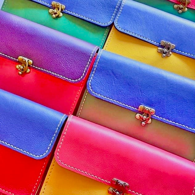 PDF leather bag pattern and instruction manual for DIY Annabel sling bag